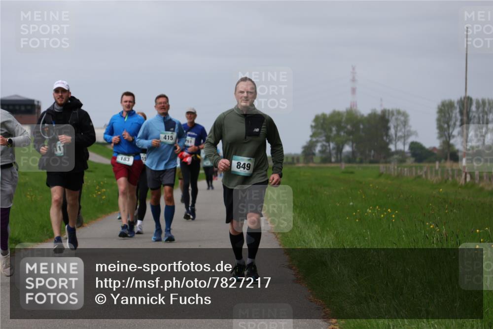 04.05.2025 - 8. Wedeler Halbmarathon Yannick Fuchs http://msf.ph/oto/7827217 04.05.2025 11:57:01 Laufen 183, 415, 849 meine-sportfotos.de