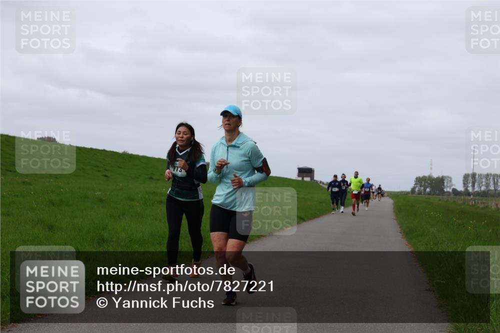 04.05.2025 - 8. Wedeler Halbmarathon Yannick Fuchs http://msf.ph/oto/7827221 04.05.2025 11:34:08 Laufen 773 meine-sportfotos.de