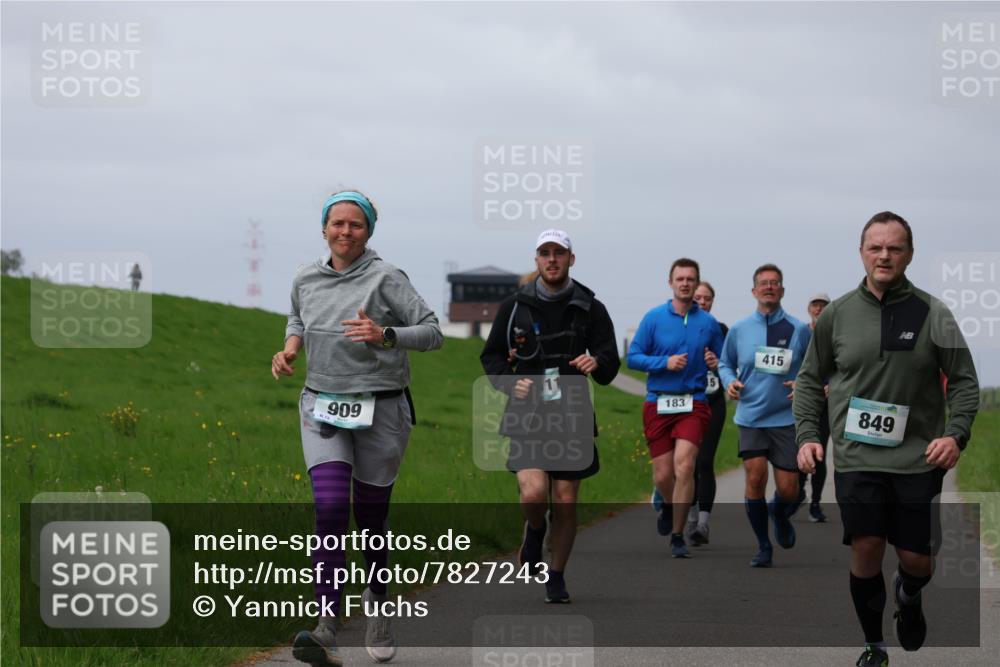 04.05.2025 - 8. Wedeler Halbmarathon Yannick Fuchs http://msf.ph/oto/7827243 04.05.2025 11:57:03 Laufen 909, 183, 415, 849 meine-sportfotos.de