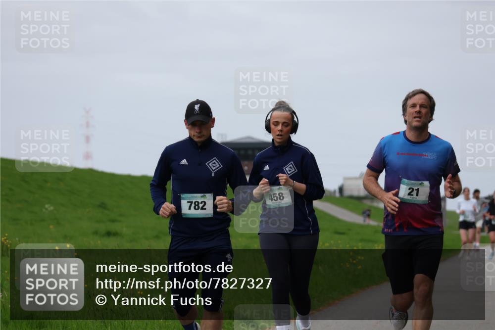 04.05.2025 - 8. Wedeler Halbmarathon Yannick Fuchs http://msf.ph/oto/7827327 04.05.2025 11:34:17 Laufen 458, 782, 1, 2024, 2024, 21 meine-sportfotos.de