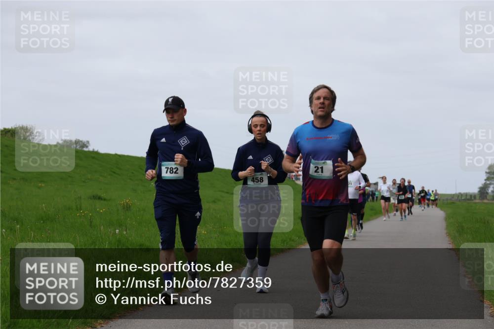 04.05.2025 - 8. Wedeler Halbmarathon Yannick Fuchs http://msf.ph/oto/7827359 04.05.2025 11:34:19 Laufen 782, 2024, 458, 21, 71 meine-sportfotos.de