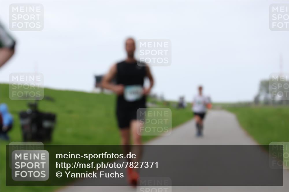 04.05.2025 - 8. Wedeler Halbmarathon Yannick Fuchs http://msf.ph/oto/7827371 04.05.2025 11:14:54 Laufen  meine-sportfotos.de