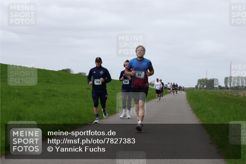 04.05.2025 - 8. Wedeler Halbmarathon Yannick Fuchs http://msf.ph/oto/7827383 04.05.2025 11:34:19 Laufen 782, 458, 21, 1071 meine-sportfotos.de