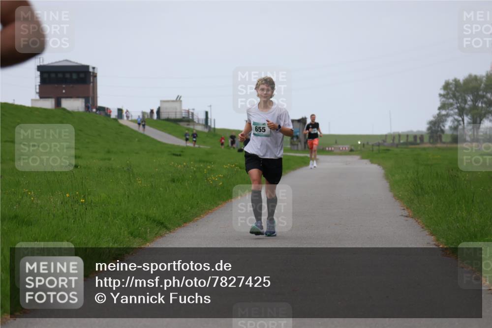 04.05.2025 - 8. Wedeler Halbmarathon Yannick Fuchs http://msf.ph/oto/7827425 04.05.2025 11:14:56 Laufen 655 meine-sportfotos.de