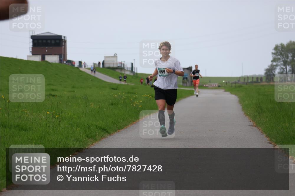 04.05.2025 - 8. Wedeler Halbmarathon Yannick Fuchs http://msf.ph/oto/7827428 04.05.2025 11:14:56 Laufen 655 meine-sportfotos.de