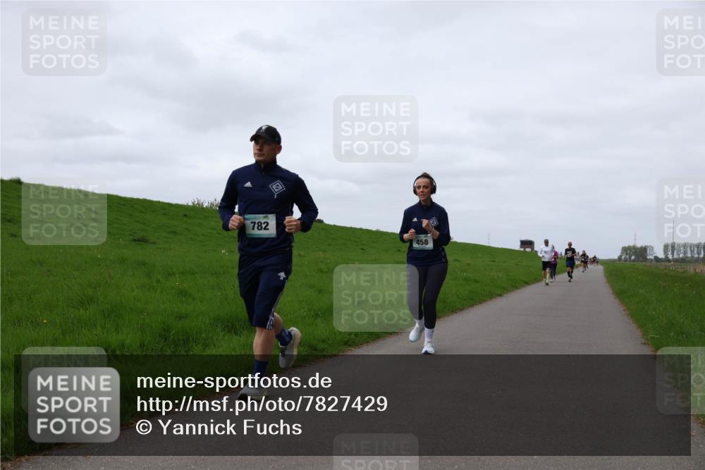 04.05.2025 - 8. Wedeler Halbmarathon Yannick Fuchs http://msf.ph/oto/7827429 04.05.2025 11:34:23 Laufen 782, 458 meine-sportfotos.de