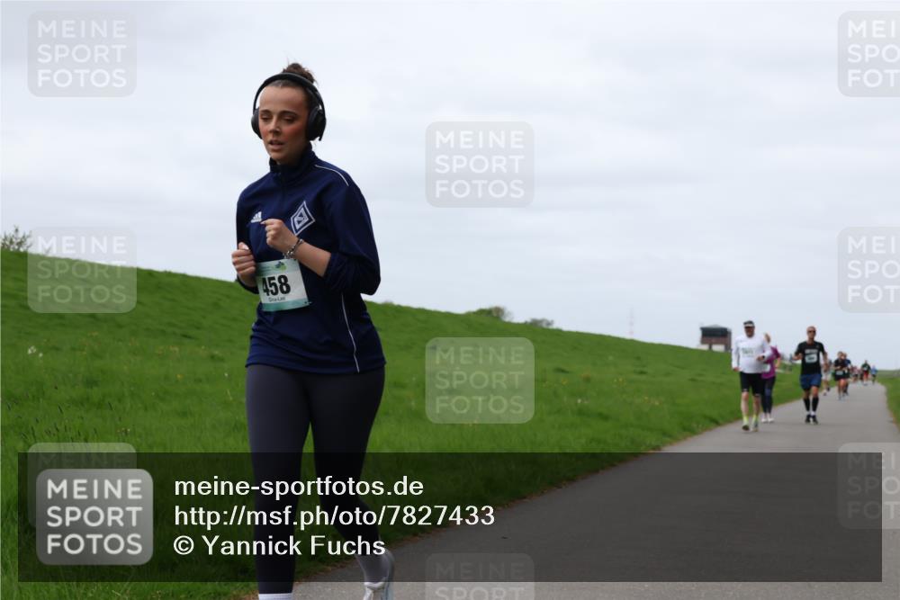 04.05.2025 - 8. Wedeler Halbmarathon Yannick Fuchs http://msf.ph/oto/7827433 04.05.2025 11:34:24 Laufen 458, 2 meine-sportfotos.de