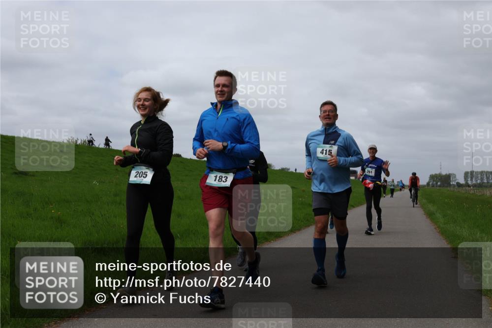 04.05.2025 - 8. Wedeler Halbmarathon Yannick Fuchs http://msf.ph/oto/7827440 04.05.2025 11:57:12 Laufen 205, 183, 415, 261 meine-sportfotos.de