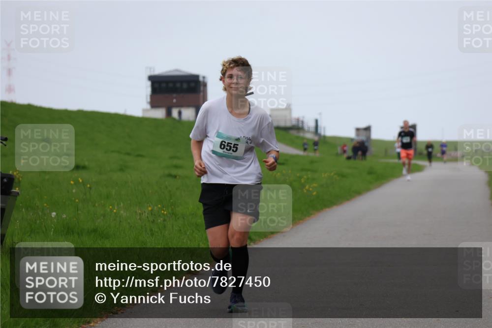 04.05.2025 - 8. Wedeler Halbmarathon Yannick Fuchs http://msf.ph/oto/7827450 04.05.2025 11:14:59 Laufen 655 meine-sportfotos.de