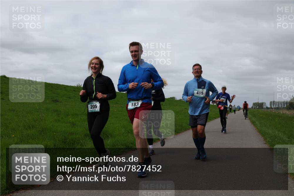04.05.2025 - 8. Wedeler Halbmarathon Yannick Fuchs http://msf.ph/oto/7827452 04.05.2025 11:57:12 Laufen 205, 183, 415 meine-sportfotos.de