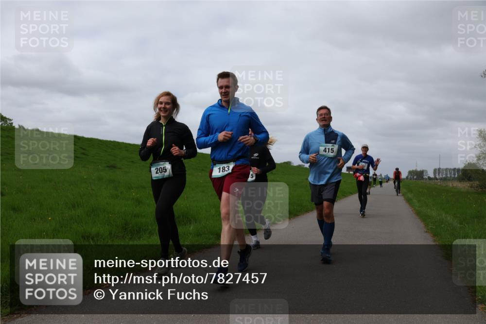 04.05.2025 - 8. Wedeler Halbmarathon Yannick Fuchs http://msf.ph/oto/7827457 04.05.2025 11:57:12 Laufen 205, 183, 415 meine-sportfotos.de