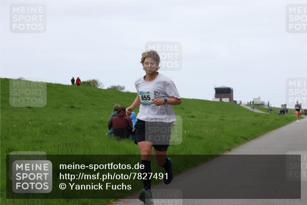 04.05.2025 - 8. Wedeler Halbmarathon Yannick Fuchs http://msf.ph/oto/7827491 04.05.2025 11:15:02 Laufen 655 meine-sportfotos.de