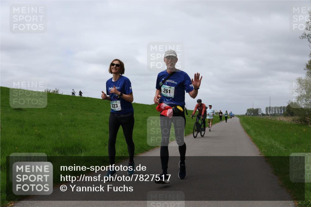 04.05.2025 - 8. Wedeler Halbmarathon Yannick Fuchs http://msf.ph/oto/7827517 04.05.2025 11:57:15 Laufen 223, 261 meine-sportfotos.de