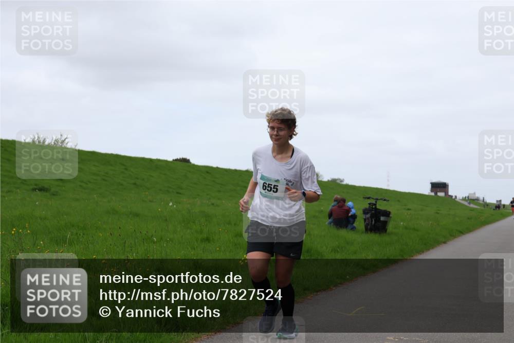 04.05.2025 - 8. Wedeler Halbmarathon Yannick Fuchs http://msf.ph/oto/7827524 04.05.2025 11:15:03 Laufen 655 meine-sportfotos.de