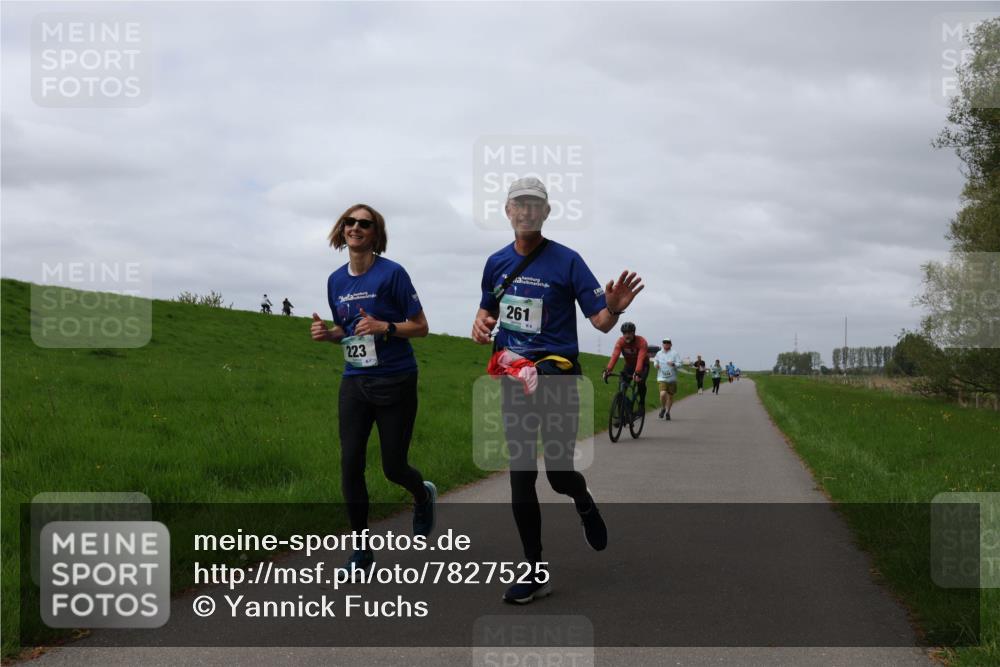 04.05.2025 - 8. Wedeler Halbmarathon Yannick Fuchs http://msf.ph/oto/7827525 04.05.2025 11:57:15 Laufen 223, 261 meine-sportfotos.de