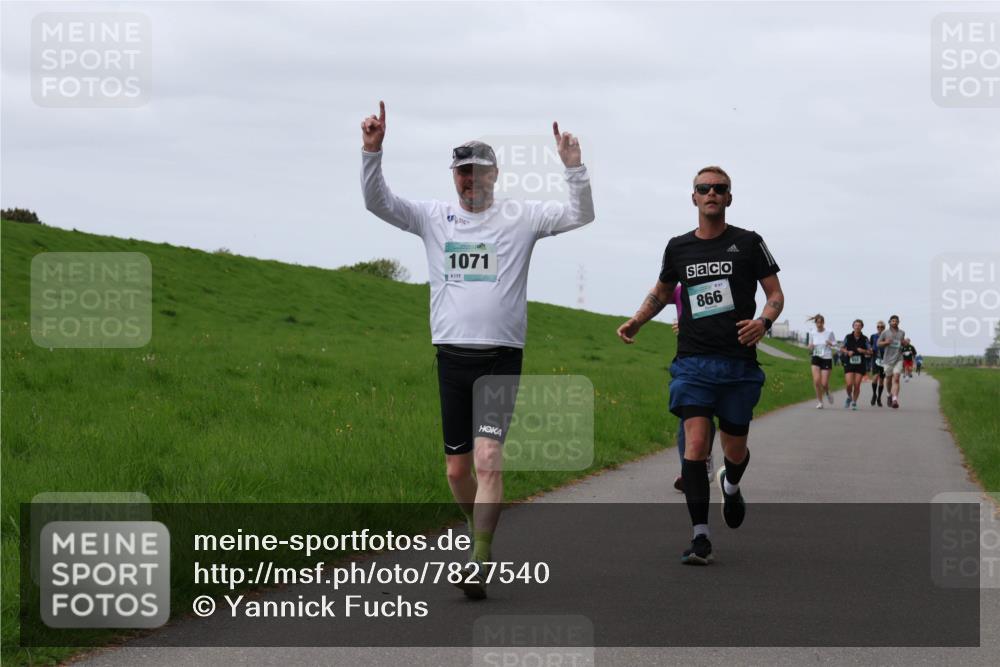 04.05.2025 - 8. Wedeler Halbmarathon Yannick Fuchs http://msf.ph/oto/7827540 04.05.2025 11:34:30 Laufen 1071, 117, 847, 866 meine-sportfotos.de