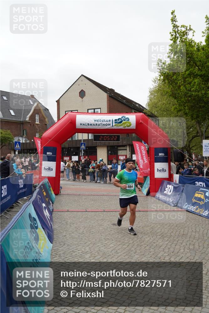 04.05.2025 - 8. Wedeler Halbmarathon Felixshl http://msf.ph/oto/7827571 04.05.2025 12:05:20 Ziel 884 meine-sportfotos.de