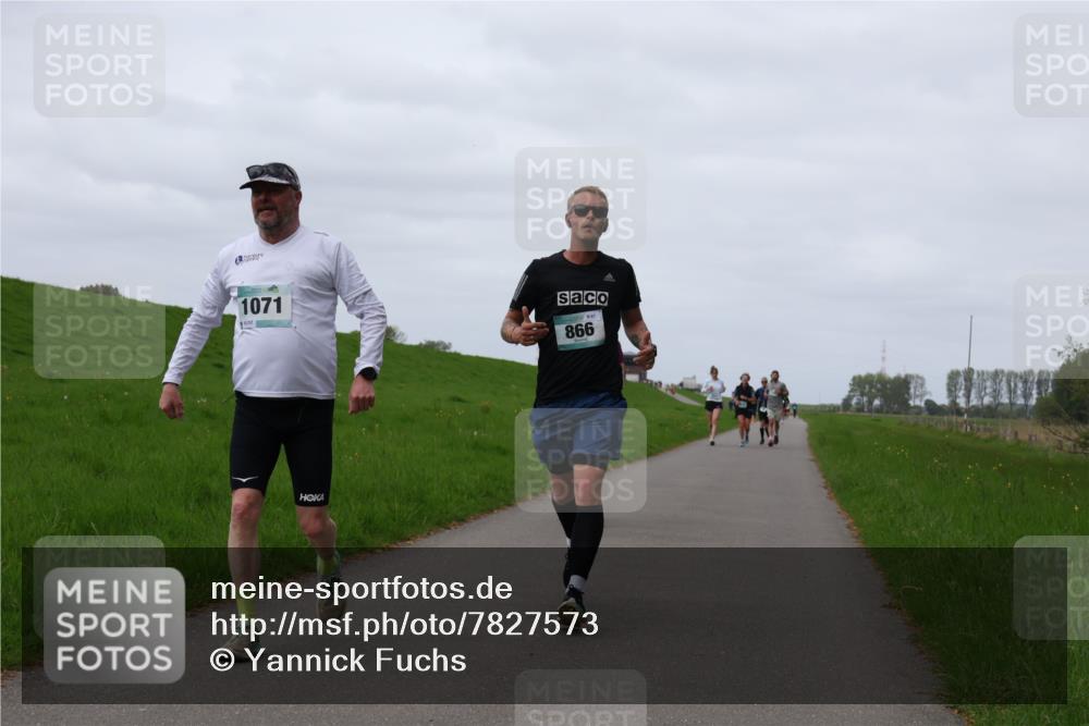 04.05.2025 - 8. Wedeler Halbmarathon Yannick Fuchs http://msf.ph/oto/7827573 04.05.2025 11:34:31 Laufen 1071, 866 meine-sportfotos.de