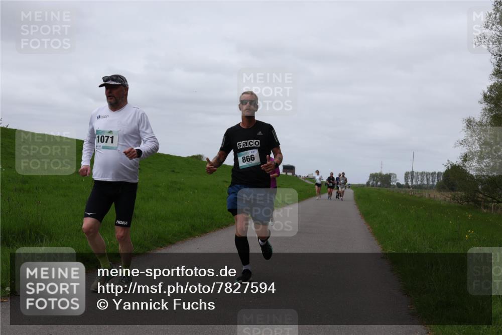 04.05.2025 - 8. Wedeler Halbmarathon Yannick Fuchs http://msf.ph/oto/7827594 04.05.2025 11:34:32 Laufen 1071, 867, 866 meine-sportfotos.de