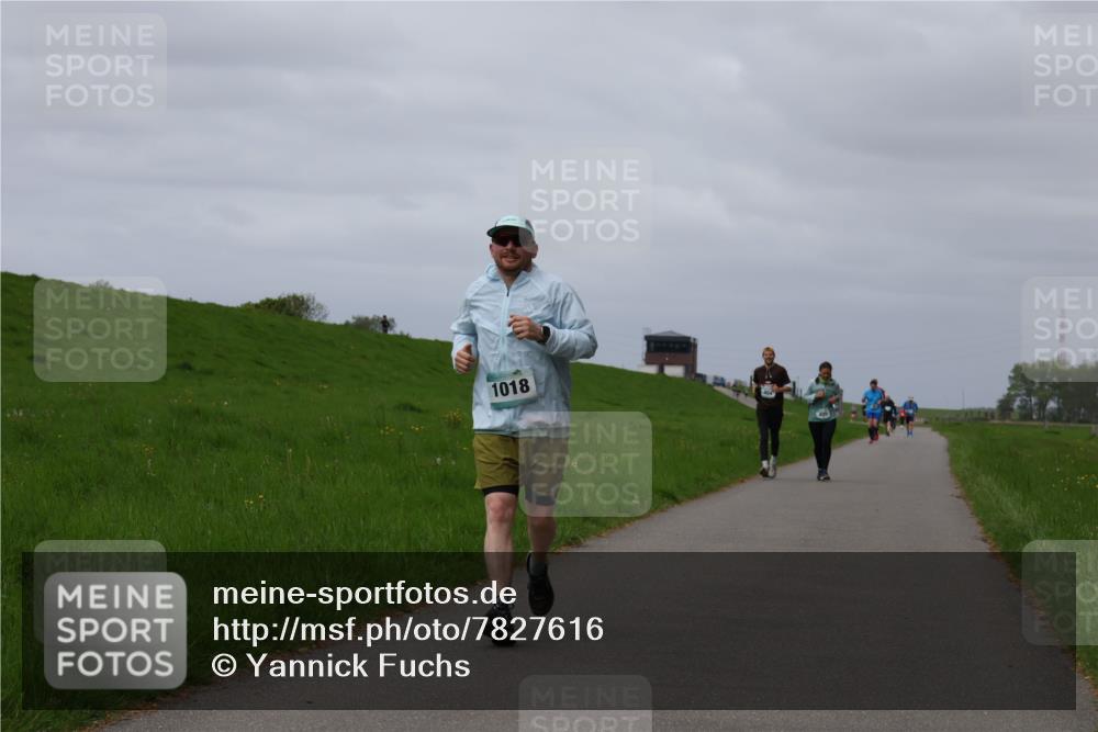 04.05.2025 - 8. Wedeler Halbmarathon Yannick Fuchs http://msf.ph/oto/7827616 04.05.2025 11:57:18 Laufen 1018 meine-sportfotos.de