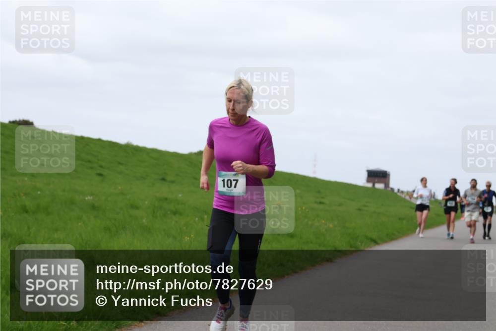 04.05.2025 - 8. Wedeler Halbmarathon Yannick Fuchs http://msf.ph/oto/7827629 04.05.2025 11:34:34 Laufen 107 meine-sportfotos.de