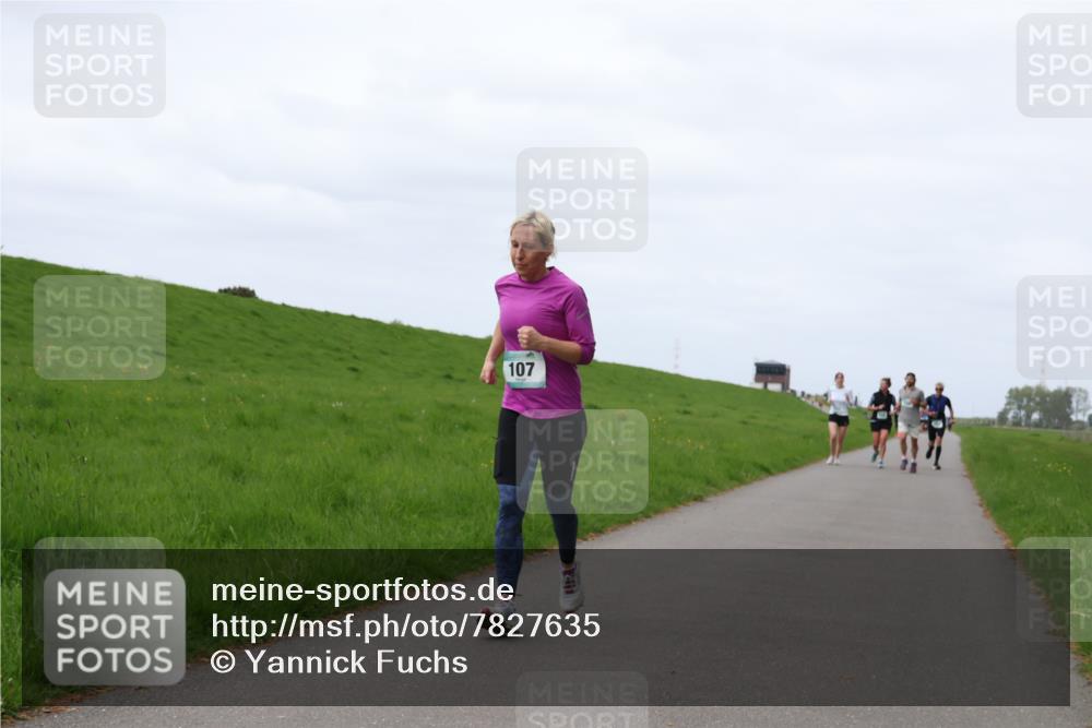 04.05.2025 - 8. Wedeler Halbmarathon Yannick Fuchs http://msf.ph/oto/7827635 04.05.2025 11:34:34 Laufen 107 meine-sportfotos.de
