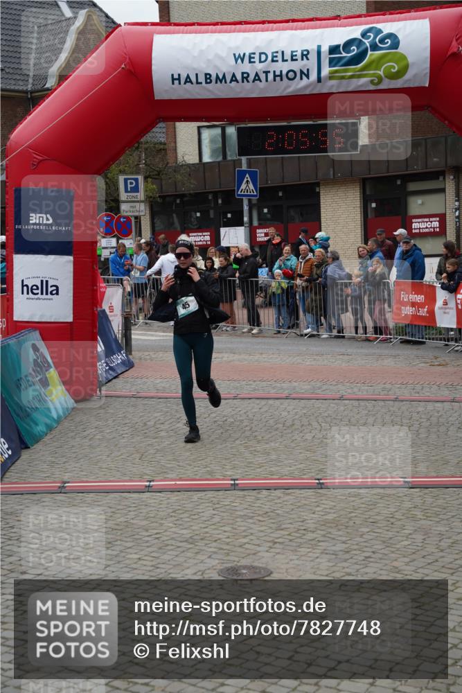 04.05.2025 - 8. Wedeler Halbmarathon Felixshl http://msf.ph/oto/7827748 04.05.2025 12:05:53 Ziel 45, 91, 92, 958 meine-sportfotos.de
