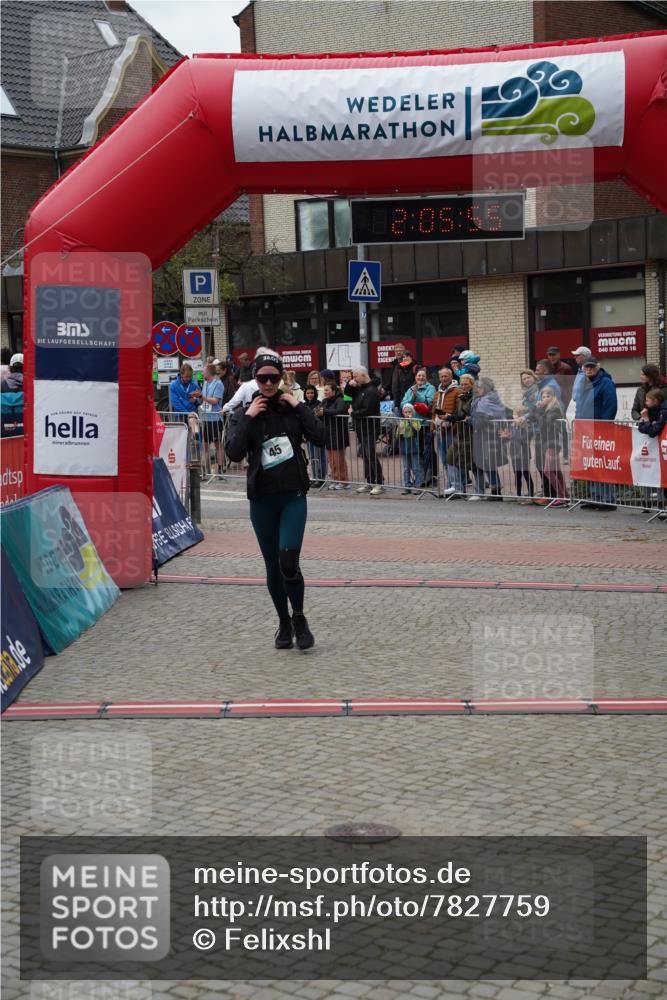 04.05.2025 - 8. Wedeler Halbmarathon Felixshl http://msf.ph/oto/7827759 04.05.2025 12:05:53 Ziel 45, 91, 92, 958 meine-sportfotos.de