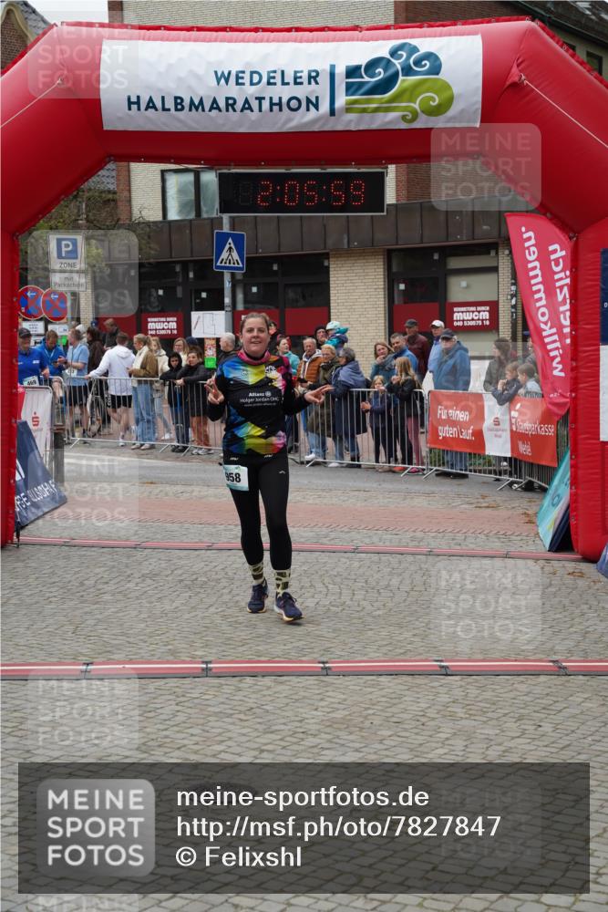 04.05.2025 - 8. Wedeler Halbmarathon Felixshl http://msf.ph/oto/7827847 04.05.2025 12:05:57 Ziel 45, 91, 92, 469, 958 meine-sportfotos.de