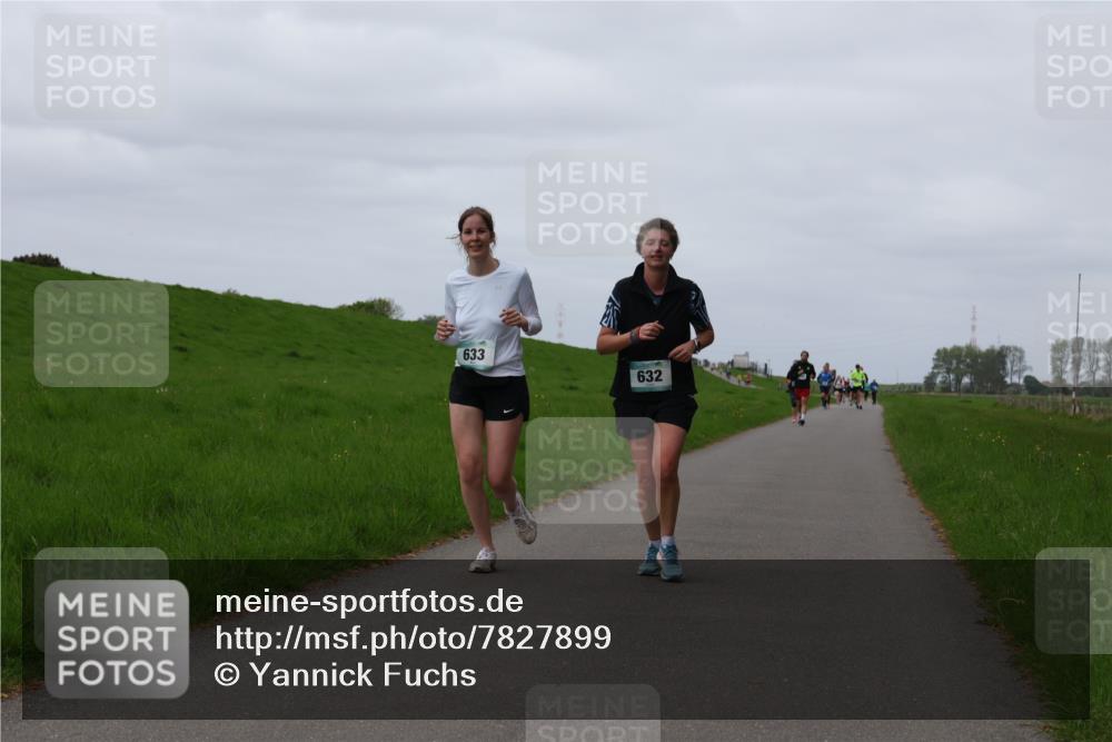 04.05.2025 - 8. Wedeler Halbmarathon Yannick Fuchs http://msf.ph/oto/7827899 04.05.2025 11:34:45 Laufen 633, 632 meine-sportfotos.de