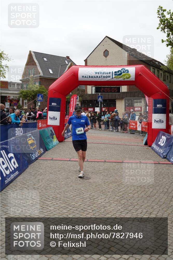 04.05.2025 - 8. Wedeler Halbmarathon Felixshl http://msf.ph/oto/7827946 04.05.2025 12:06:03 Ziel 445, 469 meine-sportfotos.de