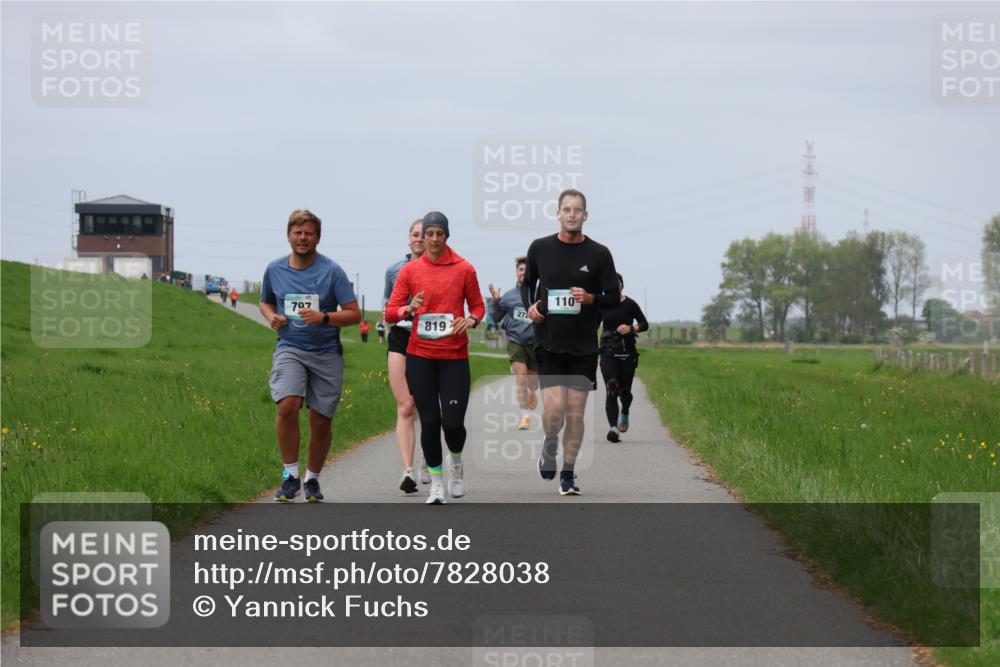04.05.2025 - 8. Wedeler Halbmarathon Yannick Fuchs http://msf.ph/oto/7828038 04.05.2025 11:58:35 Laufen 707, 819, 110 meine-sportfotos.de