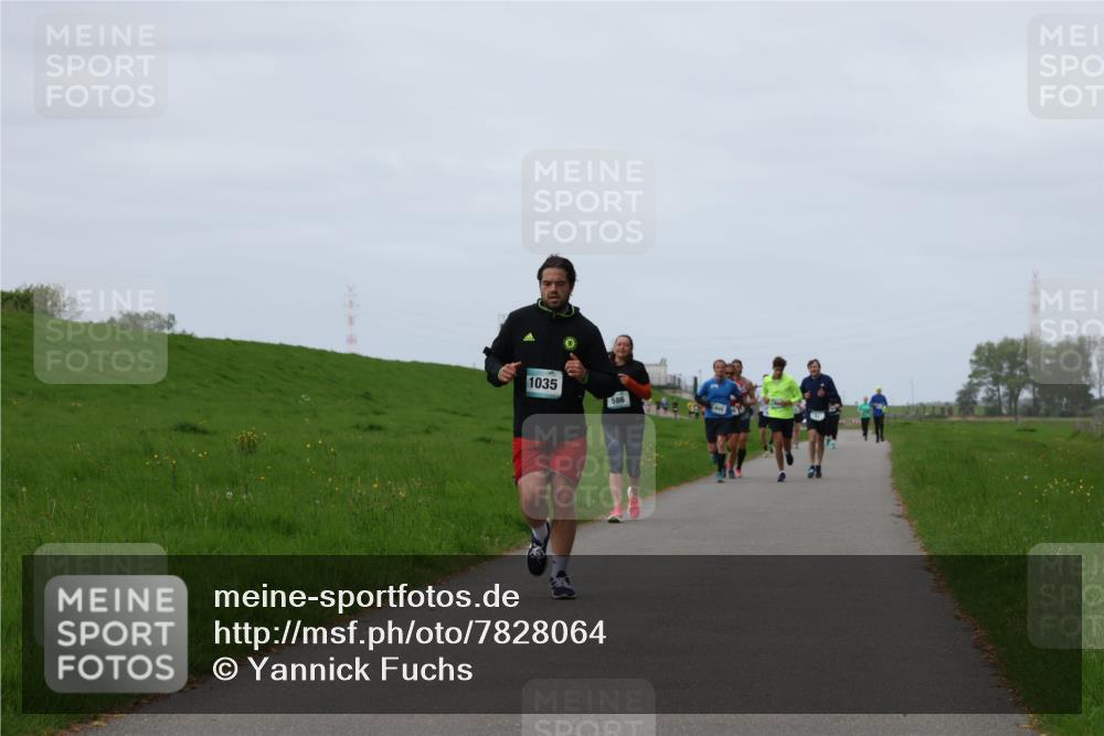 04.05.2025 - 8. Wedeler Halbmarathon Yannick Fuchs http://msf.ph/oto/7828064 04.05.2025 11:34:56 Laufen 1035, 586 meine-sportfotos.de