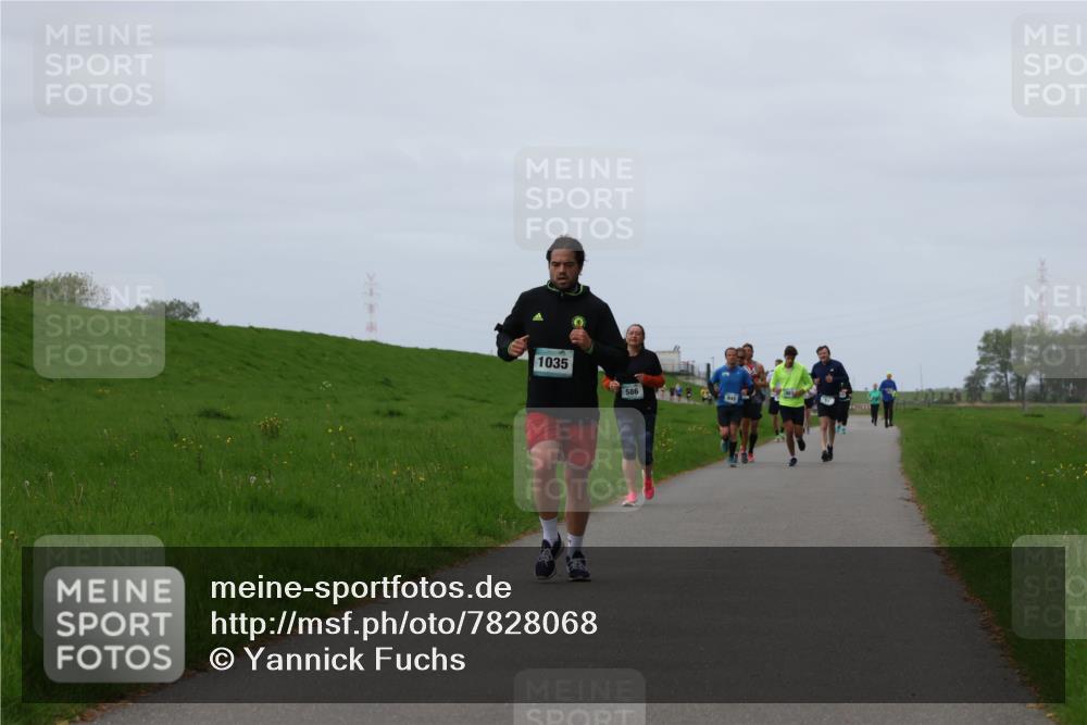 04.05.2025 - 8. Wedeler Halbmarathon Yannick Fuchs http://msf.ph/oto/7828068 04.05.2025 11:34:56 Laufen 1035, 586 meine-sportfotos.de