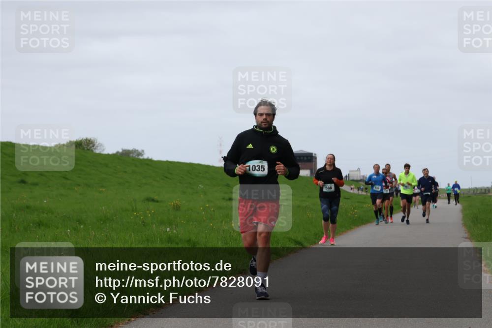 04.05.2025 - 8. Wedeler Halbmarathon Yannick Fuchs http://msf.ph/oto/7828091 04.05.2025 11:34:57 Laufen 1035, 586, 945 meine-sportfotos.de