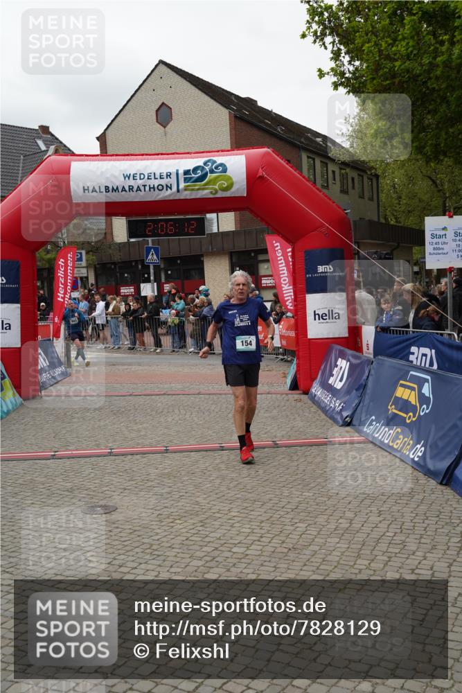 04.05.2025 - 8. Wedeler Halbmarathon Felixshl http://msf.ph/oto/7828129 04.05.2025 12:06:10 Ziel 154, 445, 943 meine-sportfotos.de