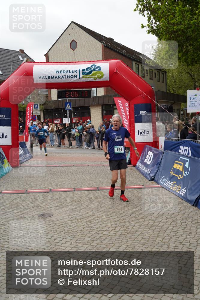 04.05.2025 - 8. Wedeler Halbmarathon Felixshl http://msf.ph/oto/7828157 04.05.2025 12:06:11 Ziel 154, 445, 943 meine-sportfotos.de