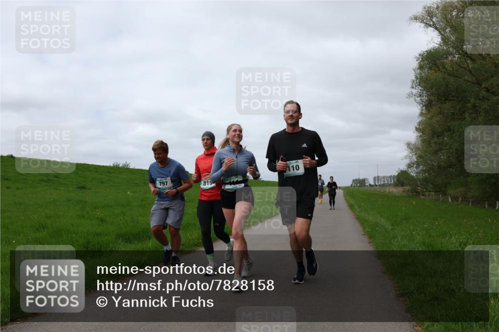 04.05.2025 - 8. Wedeler Halbmarathon Yannick Fuchs http://msf.ph/oto/7828158 04.05.2025 11:58:45 Laufen 797, 819, 110 meine-sportfotos.de