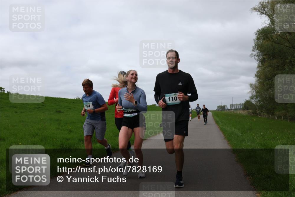 04.05.2025 - 8. Wedeler Halbmarathon Yannick Fuchs http://msf.ph/oto/7828169 04.05.2025 11:58:45 Laufen 797, 110 meine-sportfotos.de