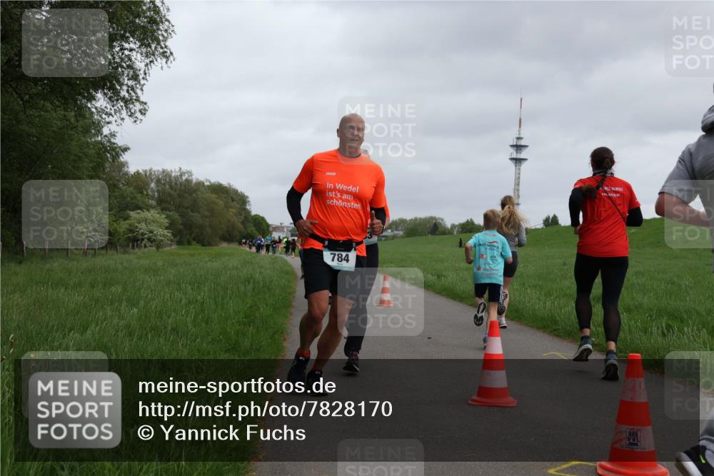 04.05.2025 - 8. Wedeler Halbmarathon Yannick Fuchs http://msf.ph/oto/7828170 04.05.2025 11:15:47 Laufen 784 meine-sportfotos.de