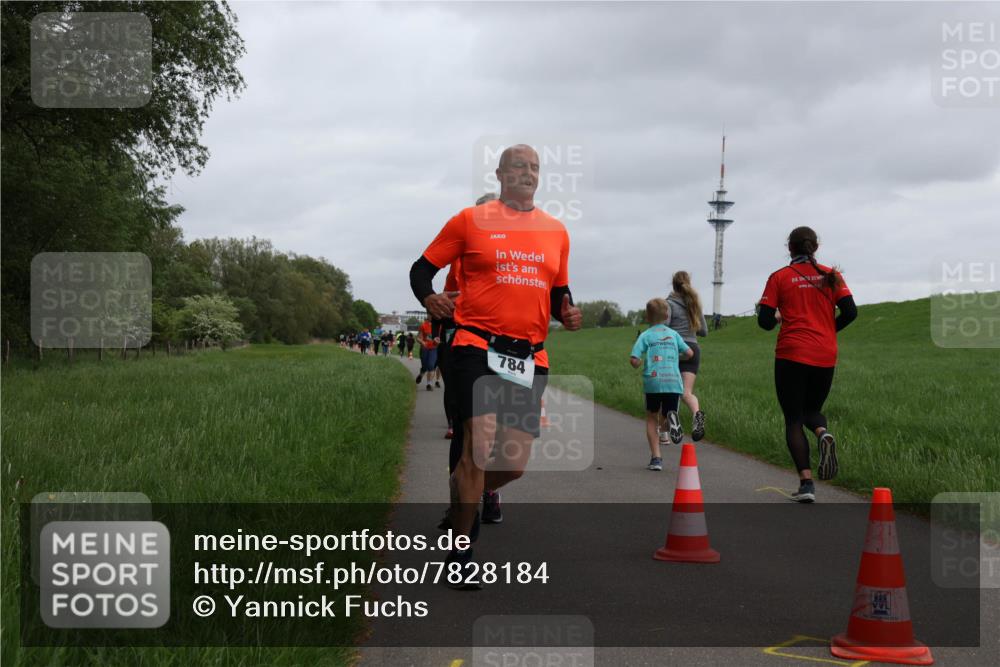 04.05.2025 - 8. Wedeler Halbmarathon Yannick Fuchs http://msf.ph/oto/7828184 04.05.2025 11:15:47 Laufen 784 meine-sportfotos.de