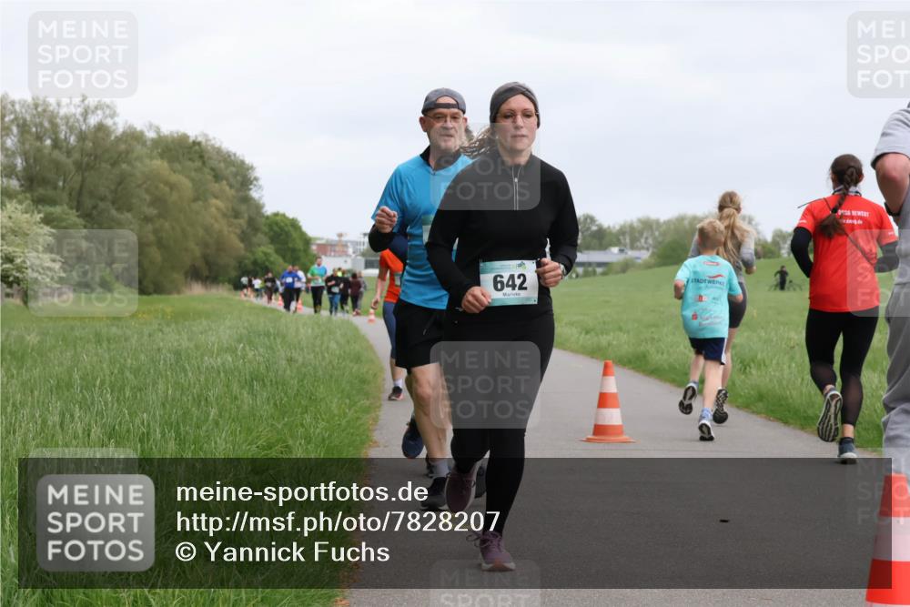 04.05.2025 - 8. Wedeler Halbmarathon Yannick Fuchs http://msf.ph/oto/7828207 04.05.2025 11:15:49 Laufen 642 meine-sportfotos.de