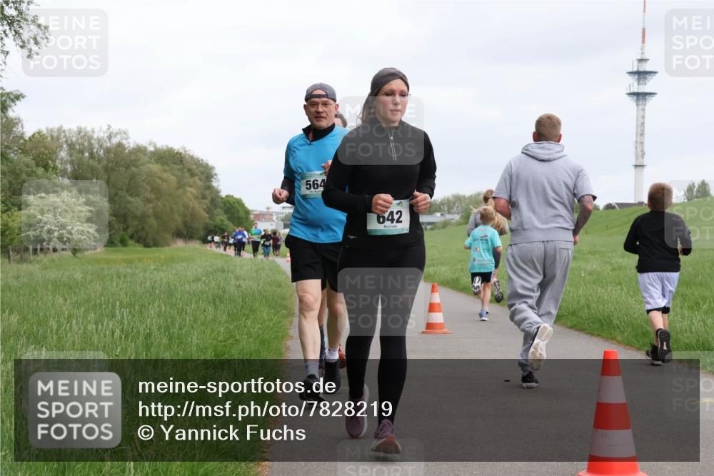 04.05.2025 - 8. Wedeler Halbmarathon Yannick Fuchs http://msf.ph/oto/7828219 04.05.2025 11:15:50 Laufen 564, 642 meine-sportfotos.de