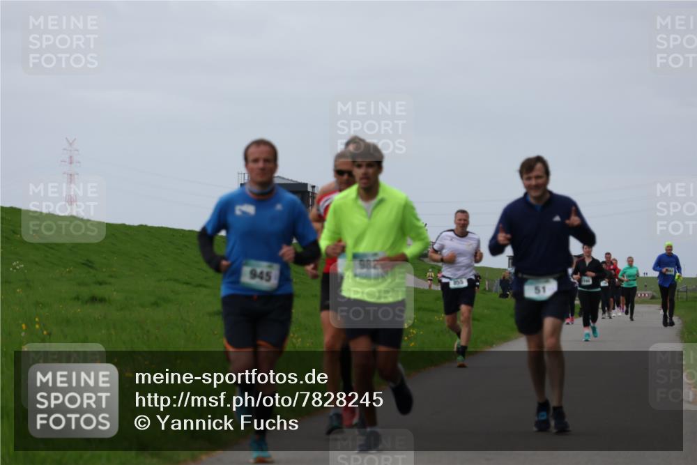 04.05.2025 - 8. Wedeler Halbmarathon Yannick Fuchs http://msf.ph/oto/7828245 04.05.2025 11:35:05 Laufen 945, 982, 855, 51 meine-sportfotos.de