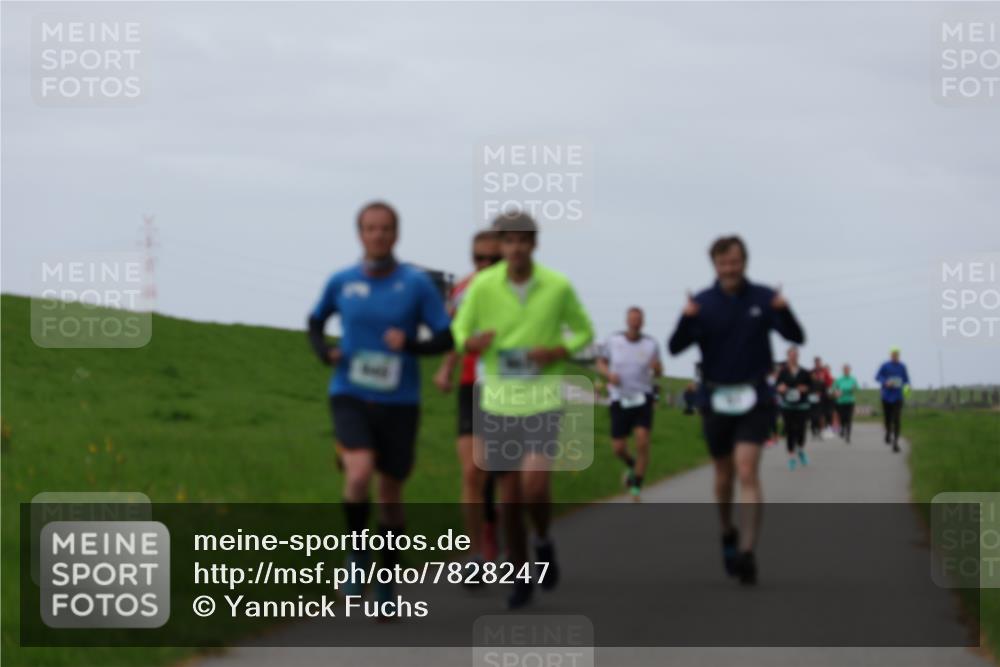 04.05.2025 - 8. Wedeler Halbmarathon Yannick Fuchs http://msf.ph/oto/7828247 04.05.2025 11:35:05 Laufen  meine-sportfotos.de
