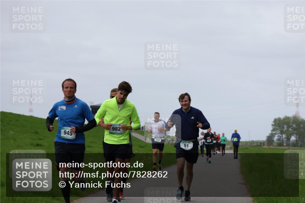 04.05.2025 - 8. Wedeler Halbmarathon Yannick Fuchs http://msf.ph/oto/7828262 04.05.2025 11:35:06 Laufen 945, 982, 855, 51 meine-sportfotos.de