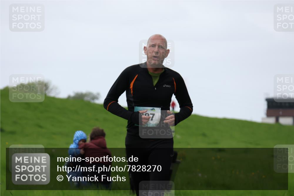 04.05.2025 - 8. Wedeler Halbmarathon Yannick Fuchs http://msf.ph/oto/7828270 04.05.2025 11:15:56 Laufen 56, 97 meine-sportfotos.de