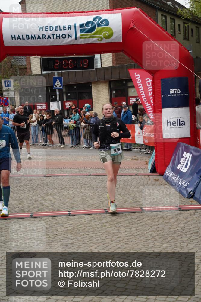 04.05.2025 - 8. Wedeler Halbmarathon Felixshl http://msf.ph/oto/7828272 04.05.2025 12:06:17 Ziel 142, 943, 970 meine-sportfotos.de