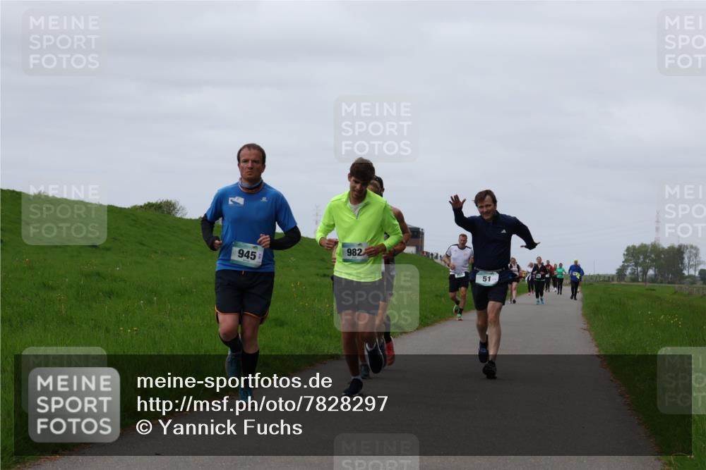04.05.2025 - 8. Wedeler Halbmarathon Yannick Fuchs http://msf.ph/oto/7828297 04.05.2025 11:35:08 Laufen 945, 982, 51 meine-sportfotos.de