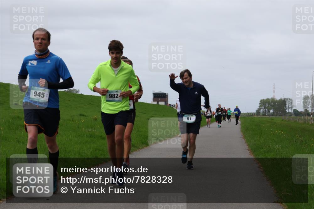 04.05.2025 - 8. Wedeler Halbmarathon Yannick Fuchs http://msf.ph/oto/7828328 04.05.2025 11:35:09 Laufen 945, 982, 1, 51 meine-sportfotos.de